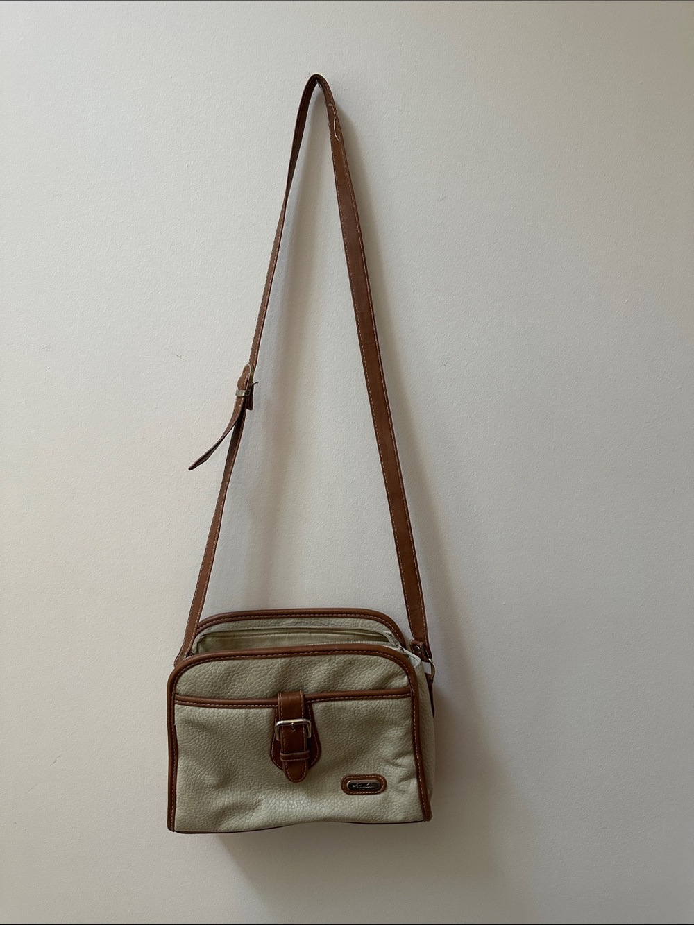 Vintage Kathie Lee Collection Beige and Brown Crossbody Bag